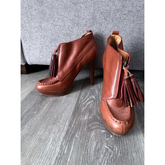 COACH cognac brown supple leather tassel zip front heeled ankle booties boots - Picture 9 of 11